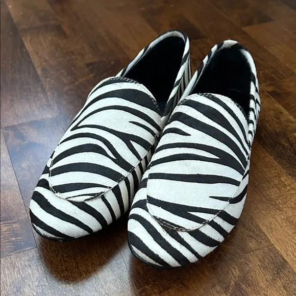 Banana Republic Zebra Demi Loafers - Picture 2 of 9